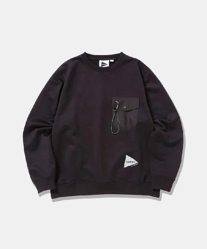 Simple Matching Gramicci x and wander Pocket Sweat Shirt